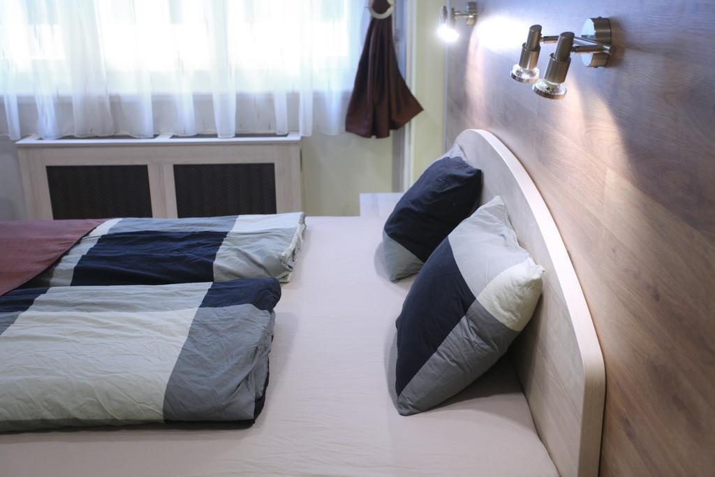 D.Five Premium Studio In The Center Apartment Budapest Luaran gambar